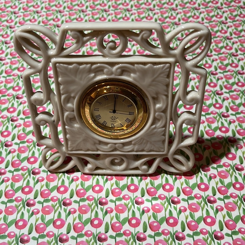 Lenox Clock